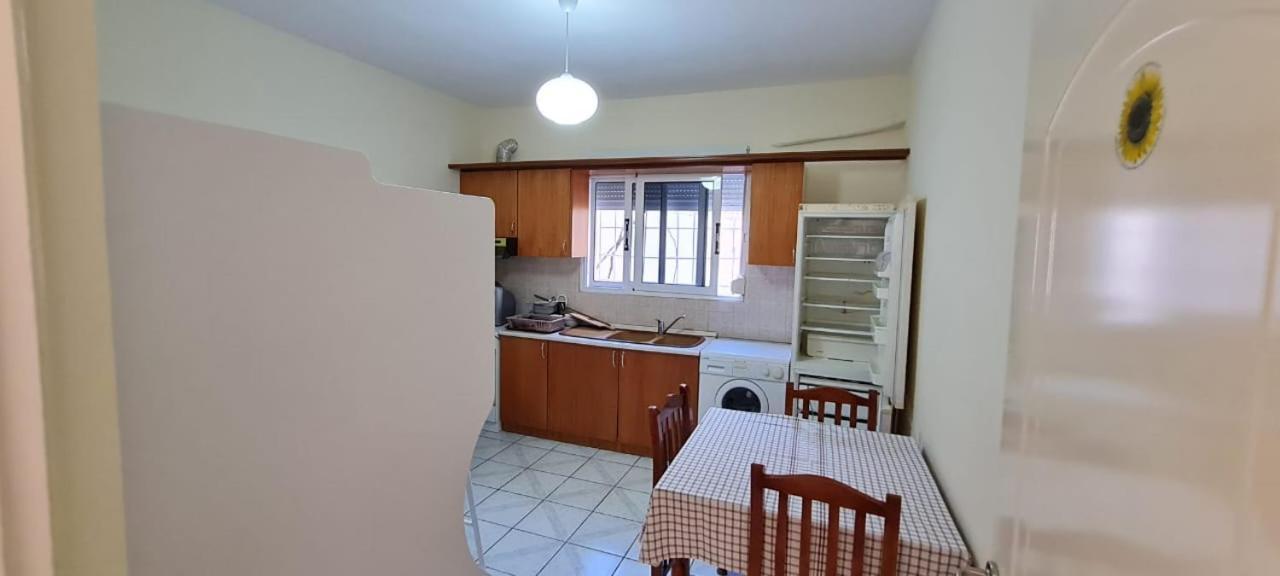Thano Apartments Vlorë エクステリア 写真